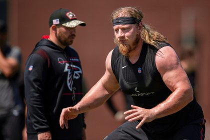 Atlanta Falcons tackle Kaleb McGary (76) works out at Atlanta Falcons headquarters in Flowery Branch, Georgia, on Wednesday, April 27, 2022. (Photo by Shanna Lockwood/Atlanta Falcons)